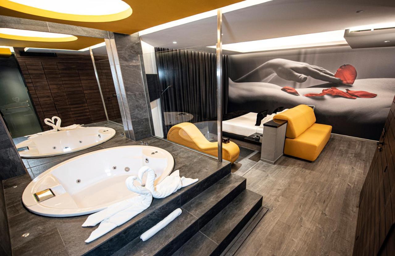 Hotel Luve San Antonio de Banageber Kültér fotó